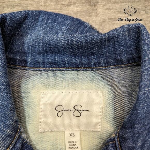 Jessica Simpson Denim Jacket Size XS - Picture 2 of 5